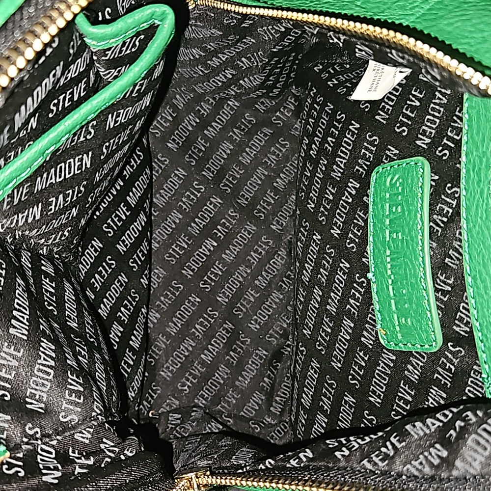 💚 🟩 Steve Madden Mini Backpack 🎒 - Picture 8 of 11